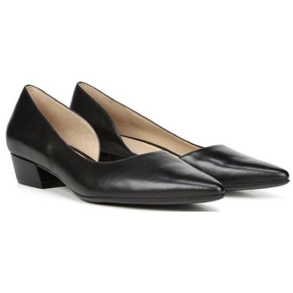 Naturalizer Black low heel leather. Belina - Picture 1 of 8